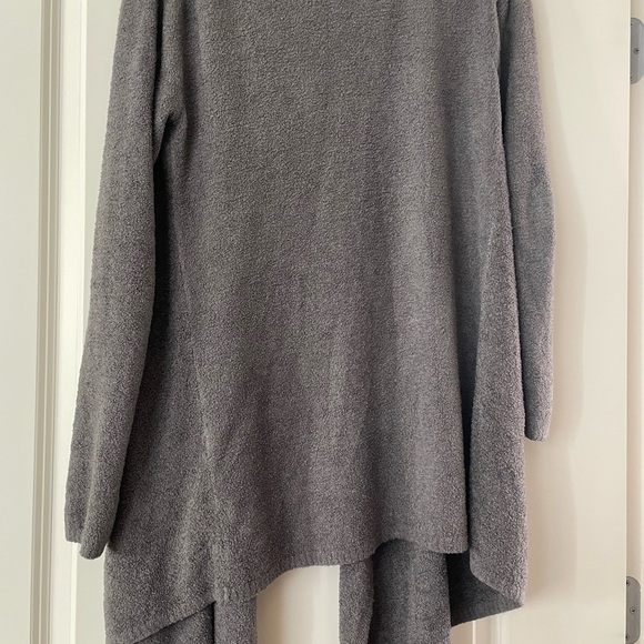 Barefoot Dreams CozyChic Lite Island Wrap Cardigan With pockets size S/M (Gray) - Picture 5 of 6